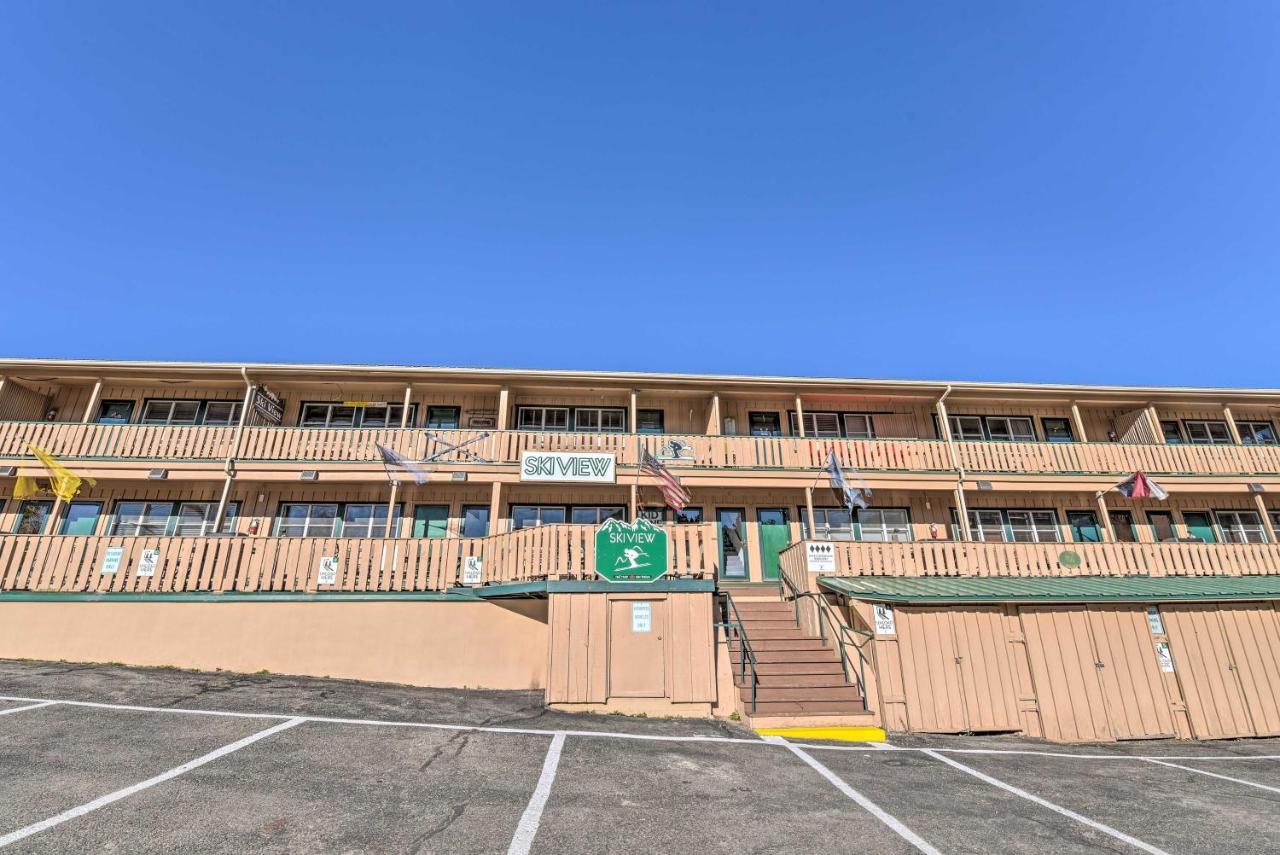 Red River Ski Condo On Main St - Mtn View! المظهر الخارجي الصورة